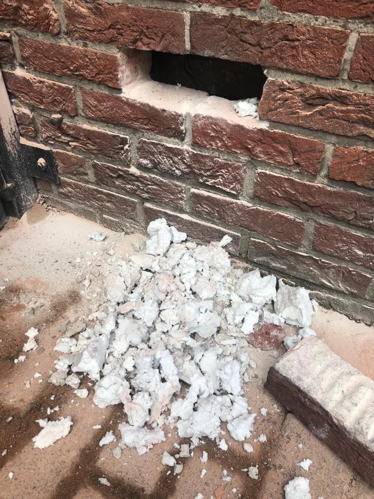 Verwijderd Uf Schuim